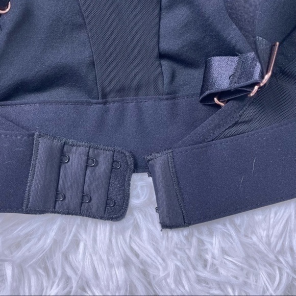 Fabletics Belle High Impact Sports Bra Black XS size 4 - Picture 4 of 4